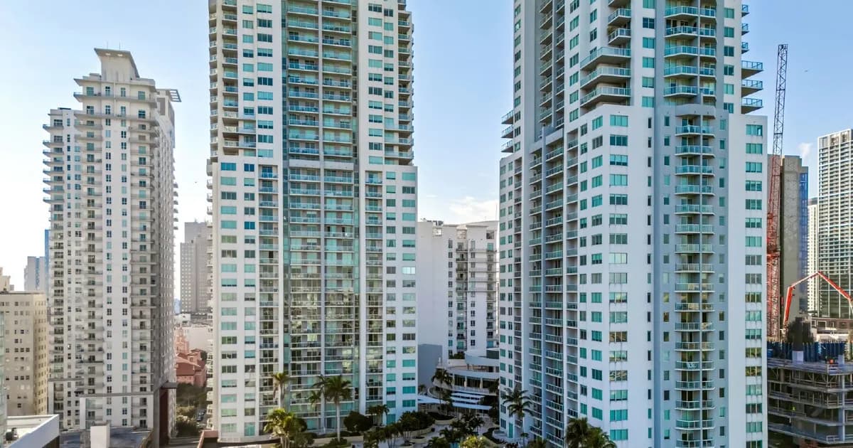 A Rio Condo Owner Calls Her Florida CPA in Portuguese: Where Did 30% of My Rent Go?